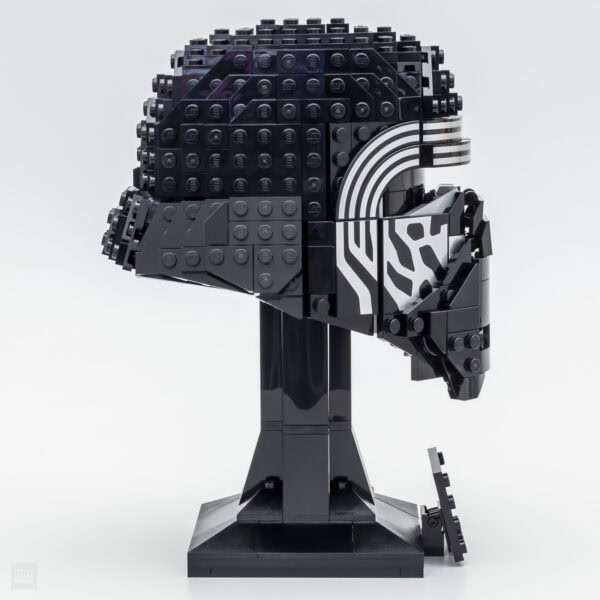 75415 lego starwars kylo ren helmet review 2