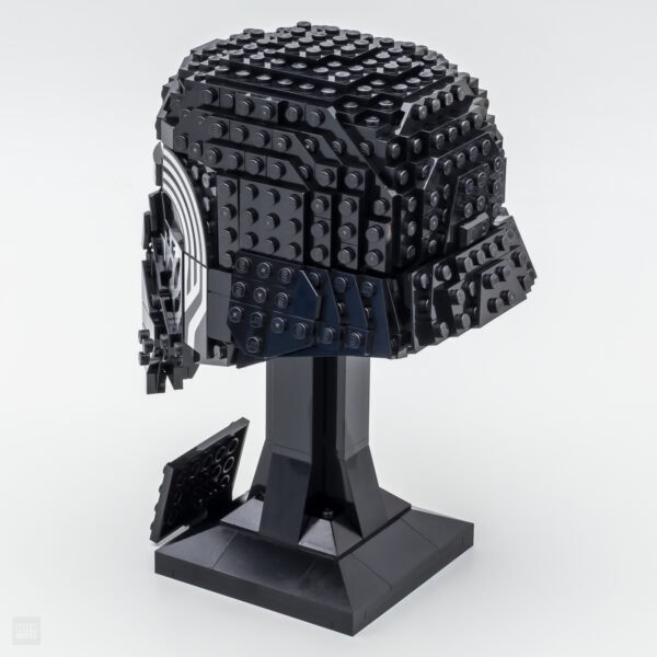 75415 lego starwars kylo ren helmet review 4