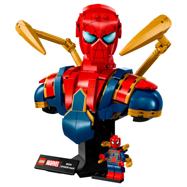 76326 lego marvel iron spider man bust 1